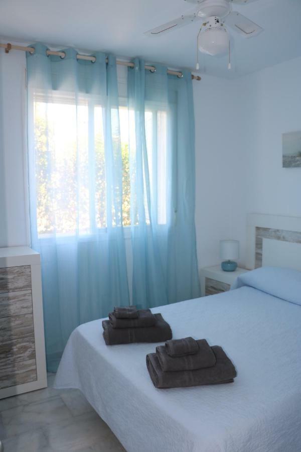 Beach Cove In Conil Conil De La Frontera Exterior foto